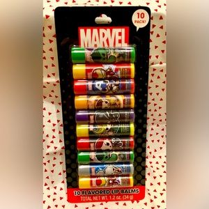 New! ❤️💙MARVEL AVENGERS💙❤️ 10 Flavored Lip Balm Set, new in sealed package